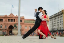 Explorando la magia del Tango: Un viaje por la auténtica esencia argentina